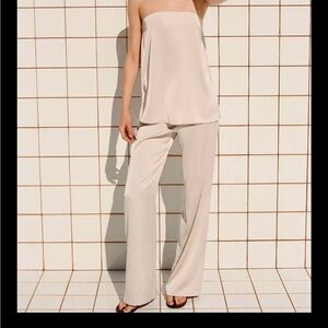 NWT Soft Gold Strapless Top, Medium